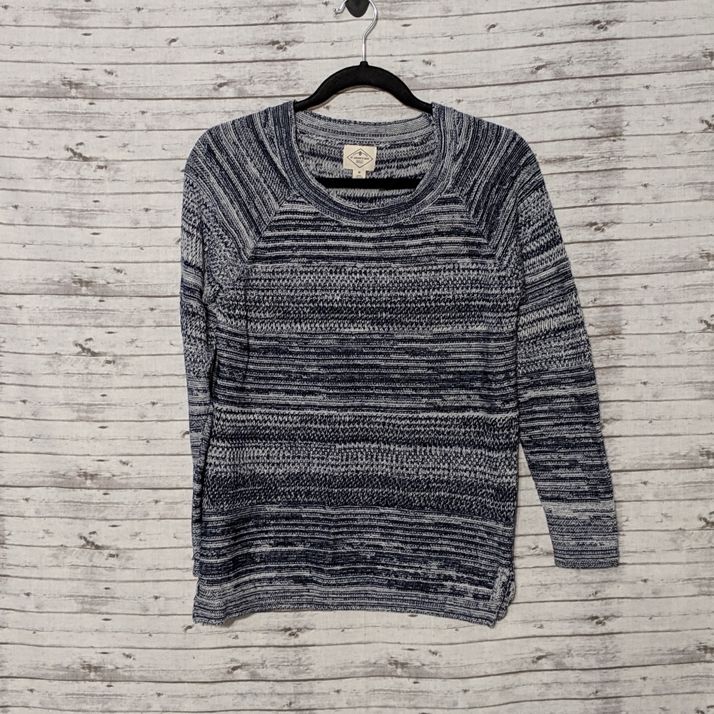 🦋 St Johns Bay Womens sweater SZ:M blue and white